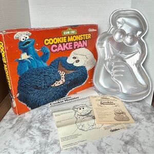 Vintage Wilton Cookie Monster Cake Pan